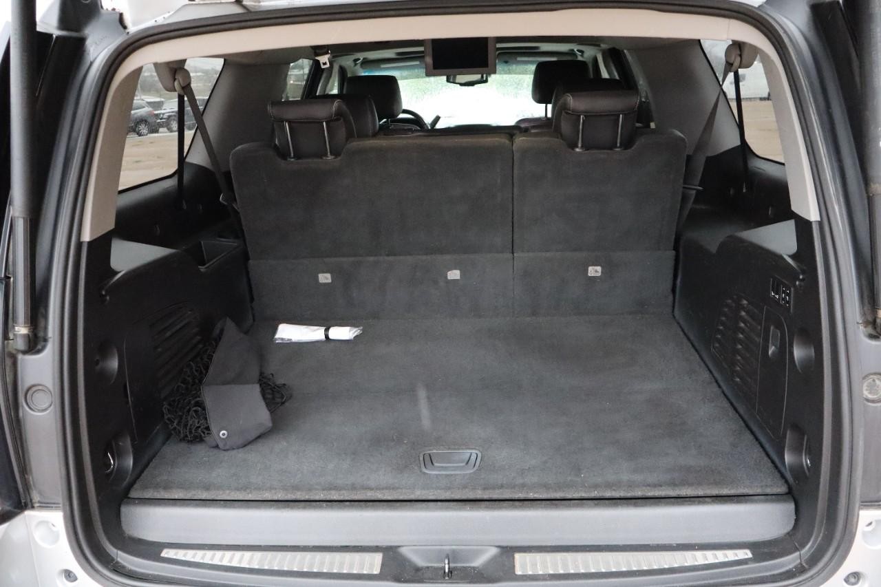 GMC Yukon XL Vehicle Full-screen Gallery Image 22