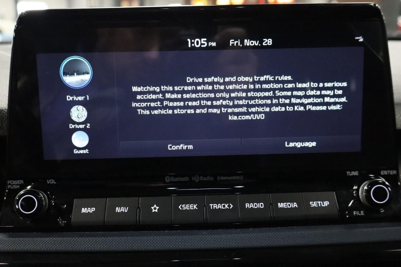 Kia Seltos Vehicle Full-screen Gallery Image 15