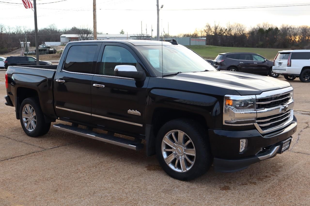 Chevrolet Silverado 1500 Vehicle Full-screen Gallery Image 7
