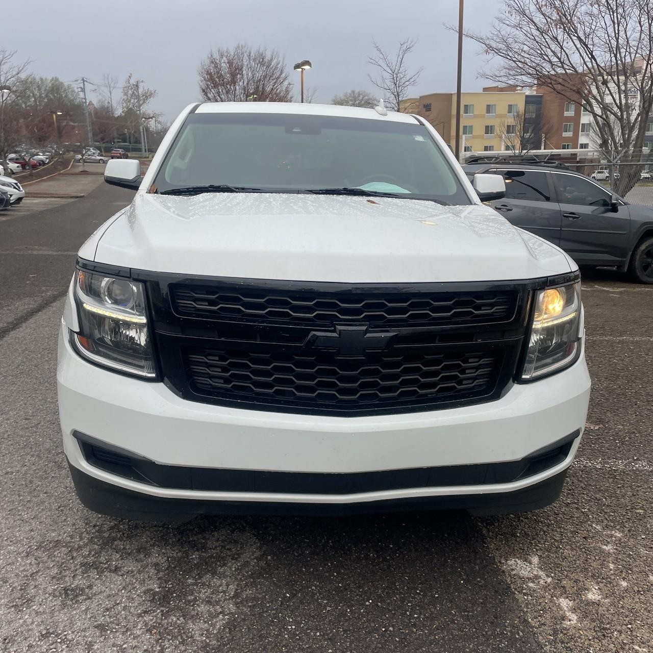 Chevrolet Tahoe Vehicle Full-screen Gallery Image 8
