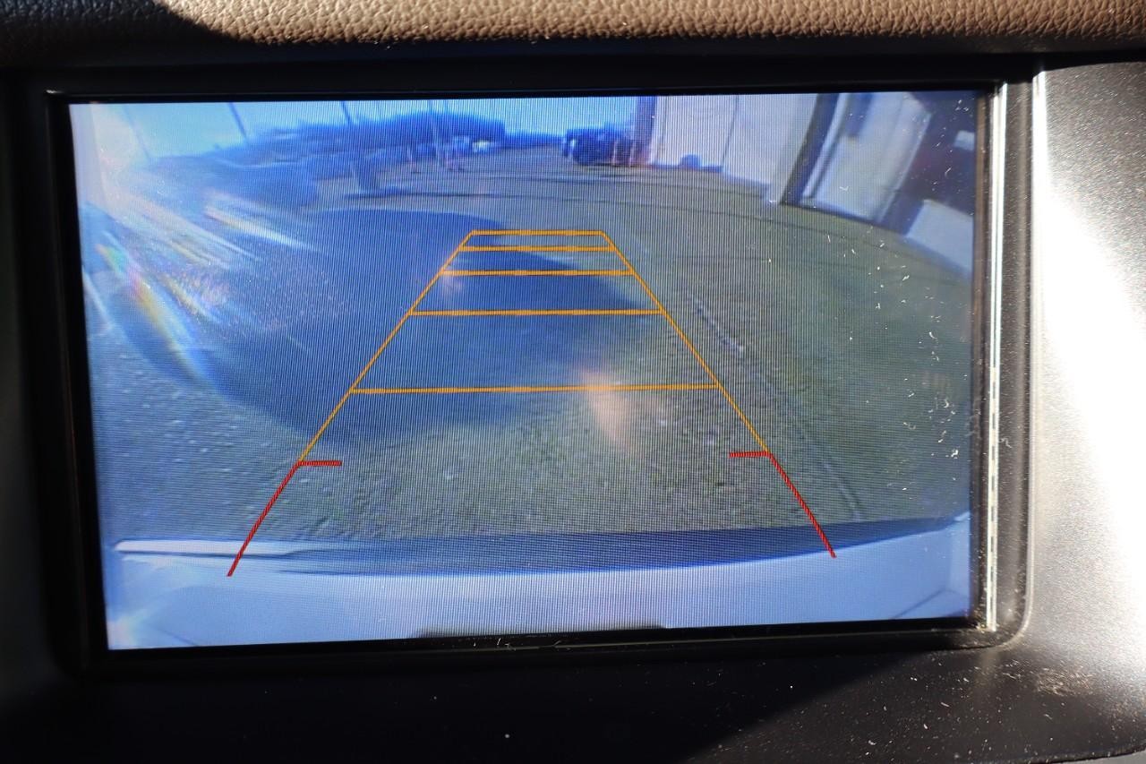 Chevrolet Tahoe Vehicle Full-screen Gallery Image 15