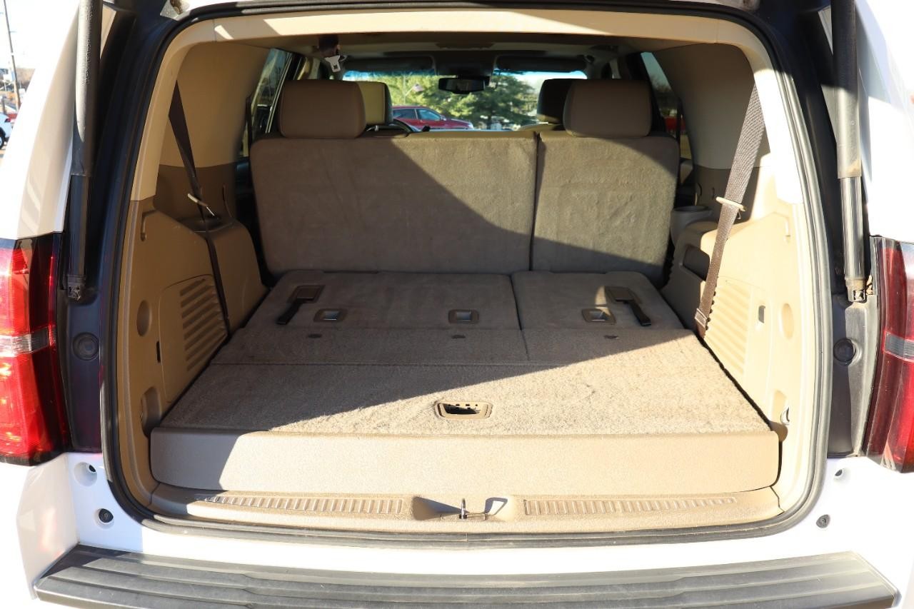 Chevrolet Tahoe Vehicle Full-screen Gallery Image 21