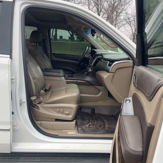 Chevrolet Tahoe Vehicle Full-screen Gallery Image 10