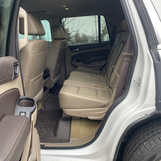 Chevrolet Tahoe Vehicle Full-screen Gallery Image 11