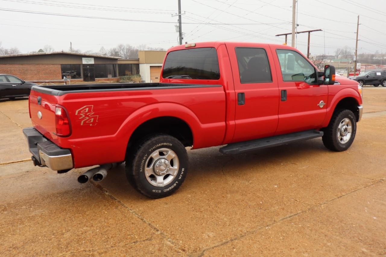 Ford Super Duty F-250 SRW Vehicle Full-screen Gallery Image 4