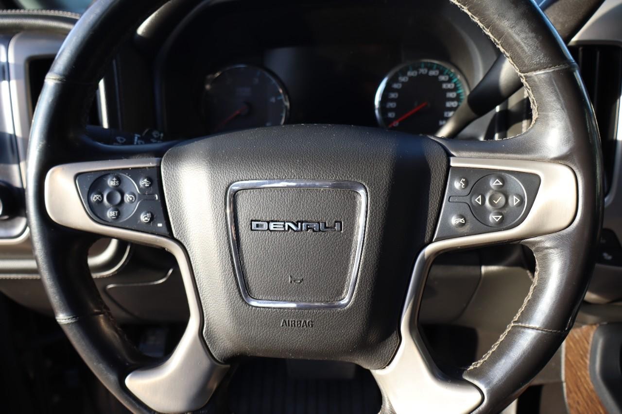 GMC Sierra 3500HD Vehicle Full-screen Gallery Image 17