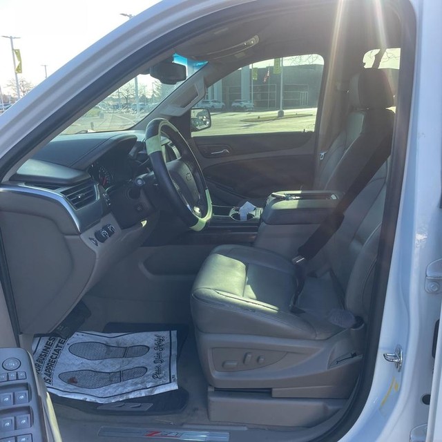 Chevrolet Tahoe Vehicle Full-screen Gallery Image 5