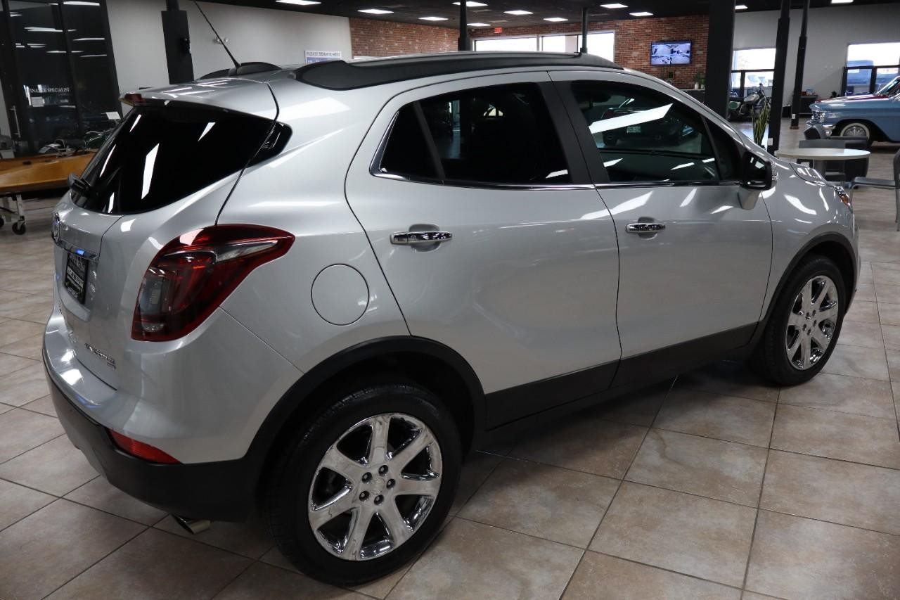 Buick Encore Vehicle Full-screen Gallery Image 5