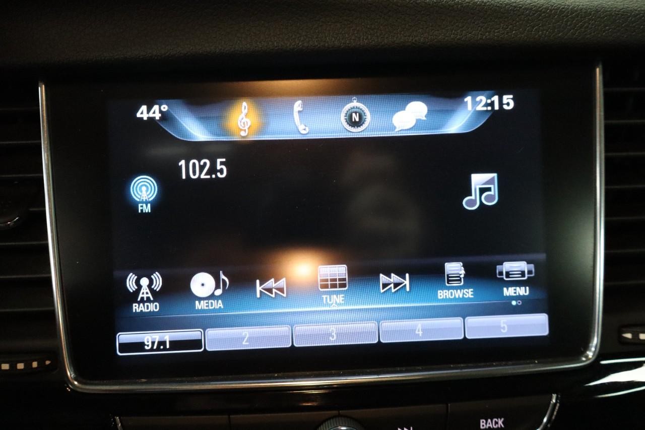 Buick Encore Vehicle Full-screen Gallery Image 15