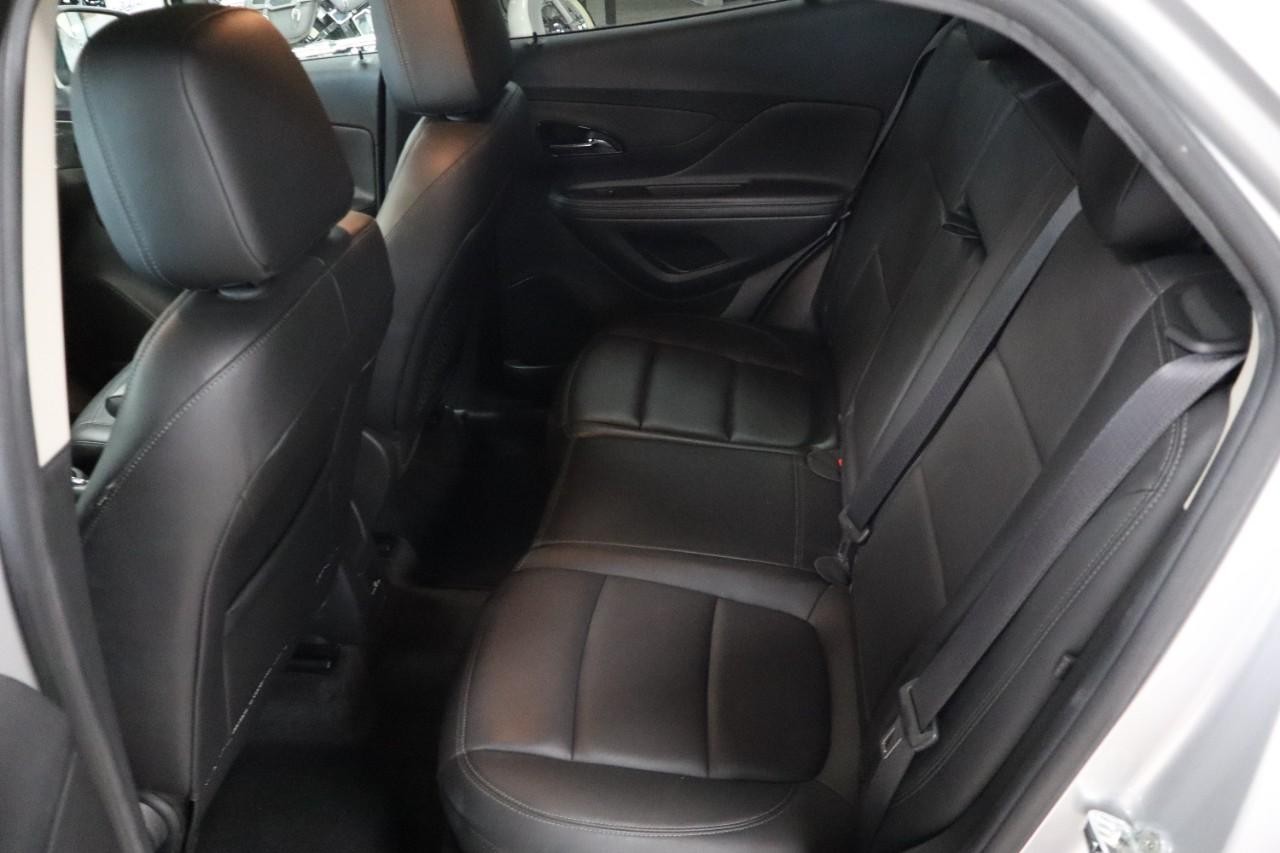 Buick Encore Vehicle Full-screen Gallery Image 17