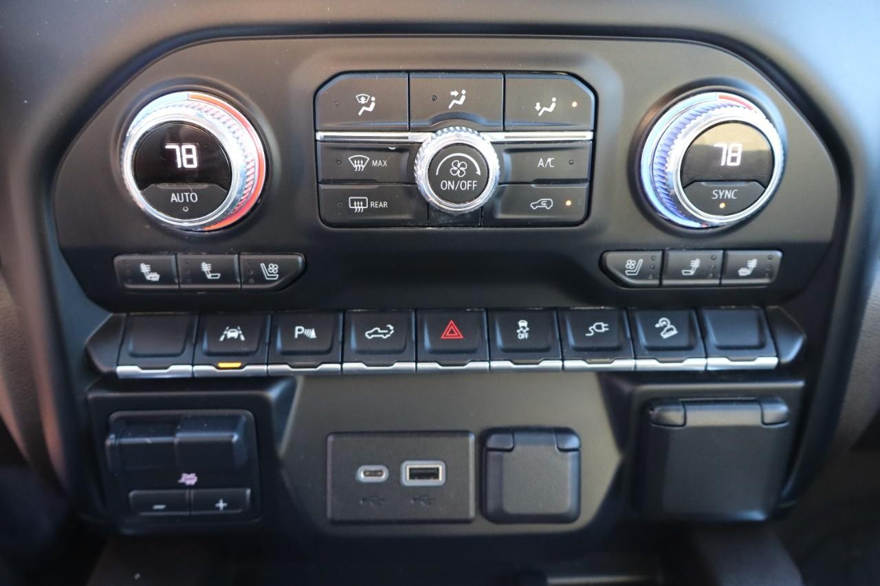 GMC Sierra 1500 Limited Vehicle Full-screen Gallery Image 15