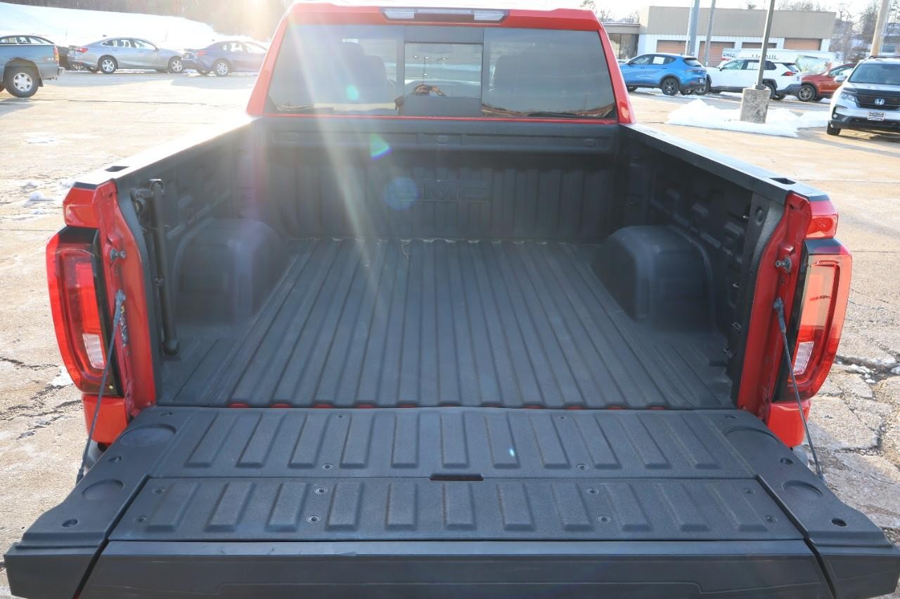 GMC Sierra 1500 Limited Vehicle Full-screen Gallery Image 19