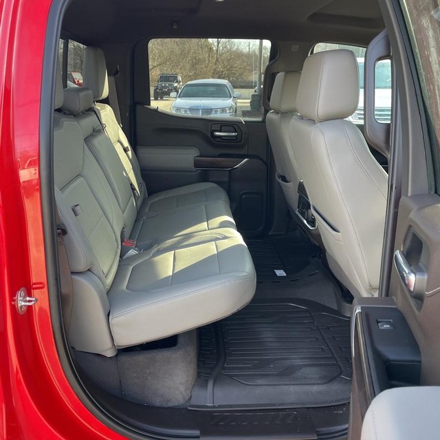 GMC Sierra 1500 Limited Vehicle Full-screen Gallery Image 7