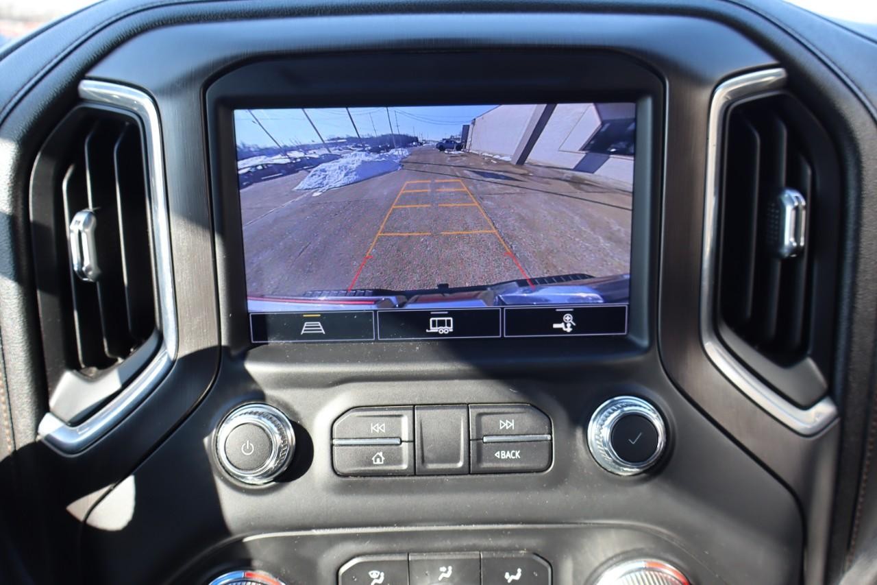 GMC Sierra 2500HD Vehicle Full-screen Gallery Image 15