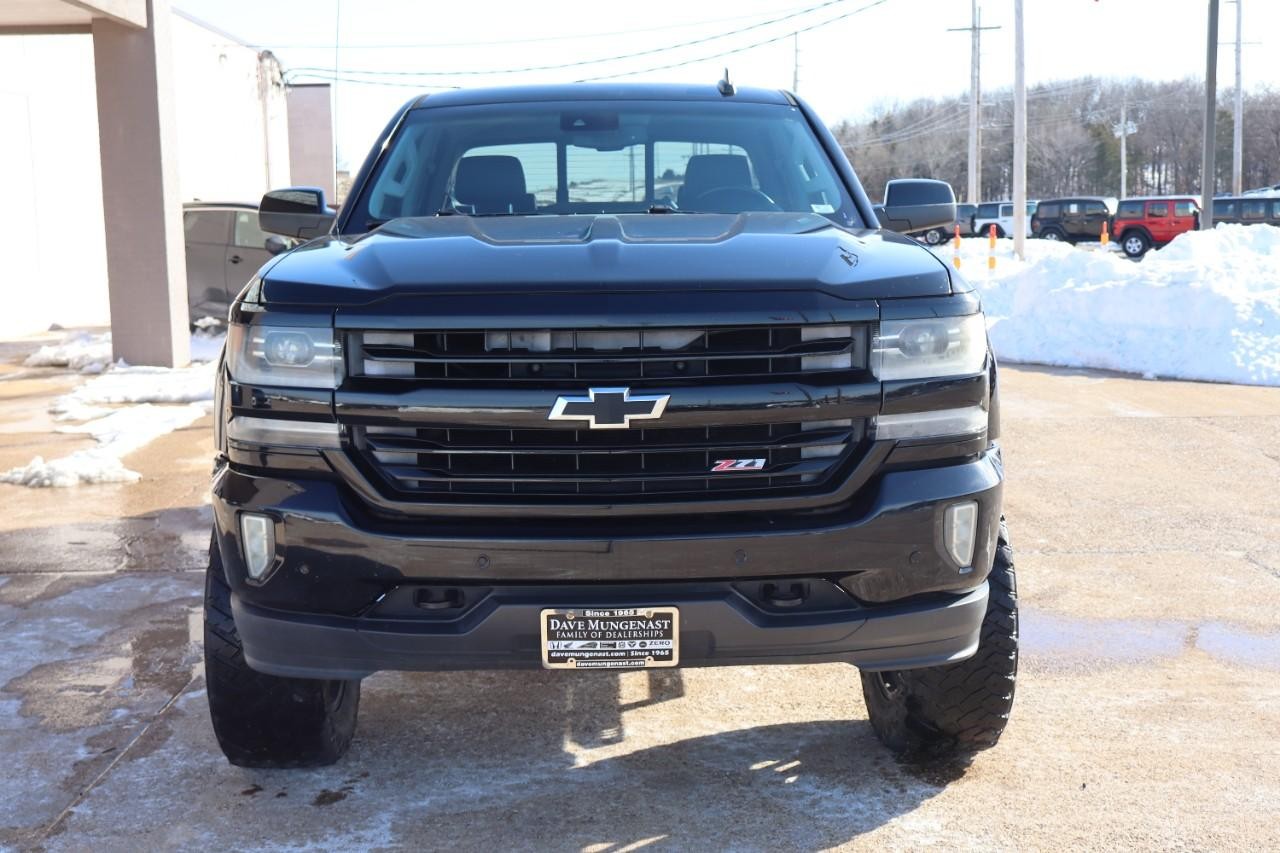 Chevrolet Silverado 1500 Vehicle Full-screen Gallery Image 8