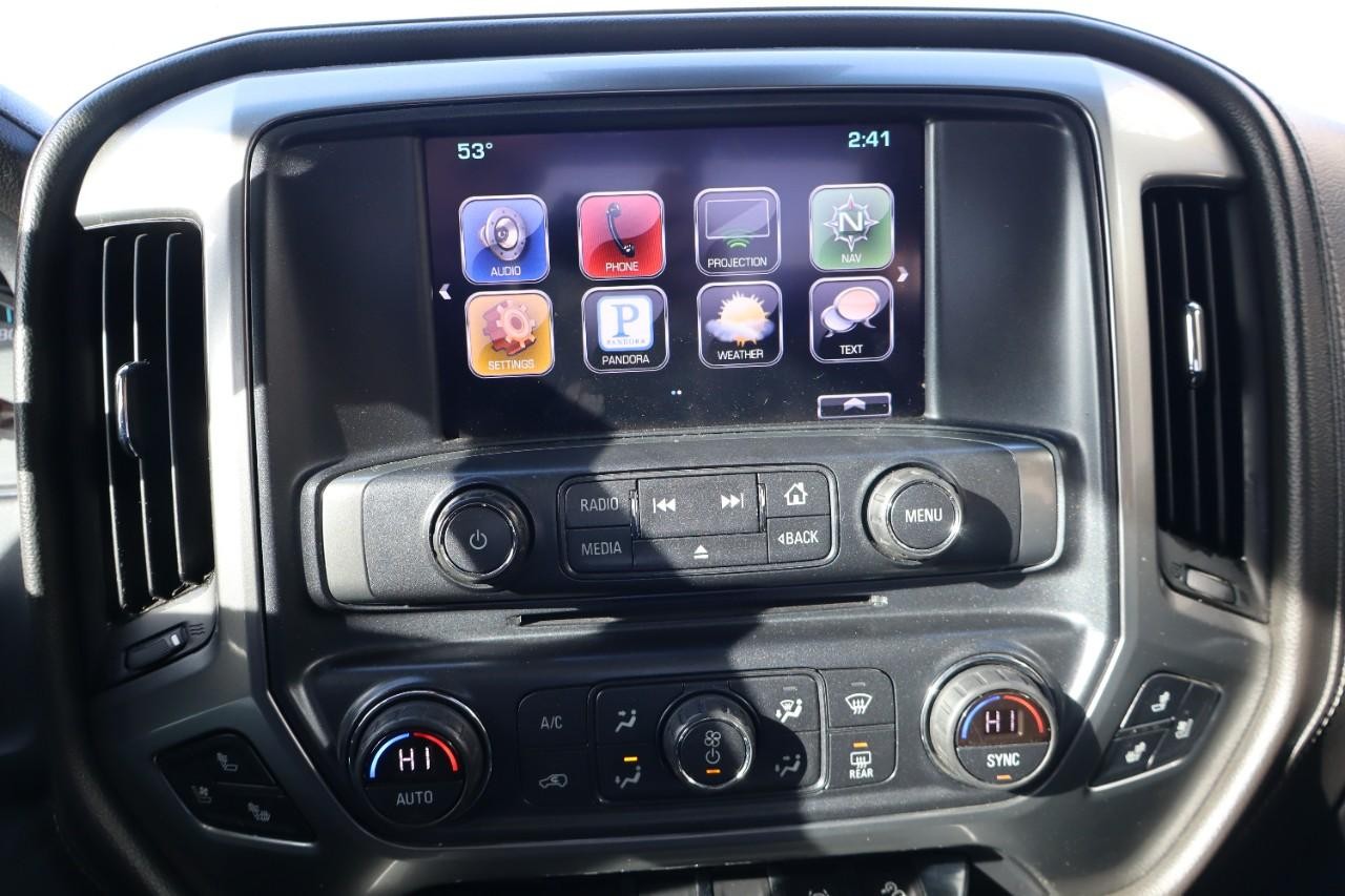 Chevrolet Silverado 1500 Vehicle Full-screen Gallery Image 15