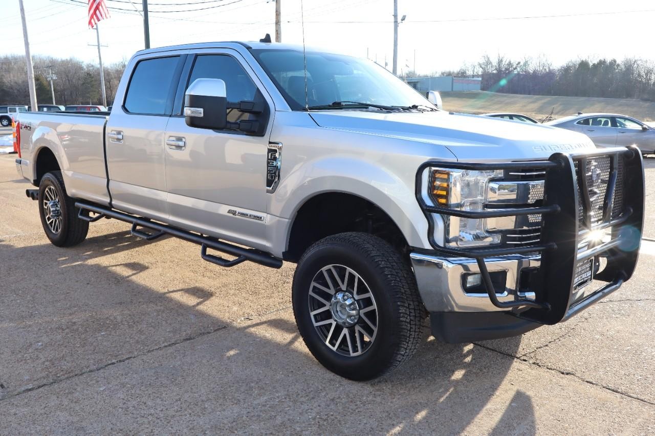 Ford Super Duty F-350 SRW Vehicle Full-screen Gallery Image 7