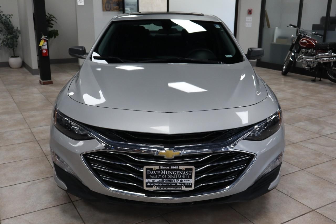 Chevrolet Malibu Vehicle Full-screen Gallery Image 8