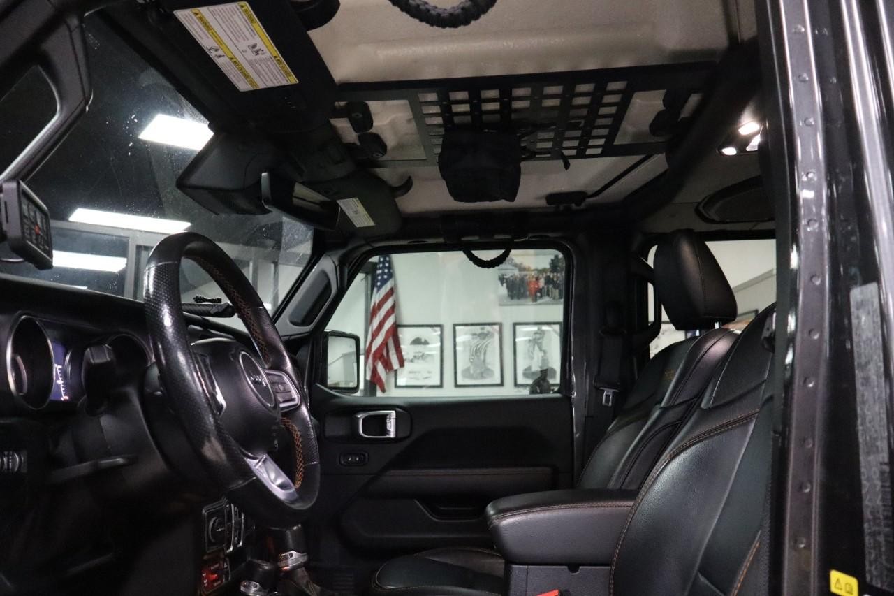 Jeep Gladiator Vehicle Full-screen Gallery Image 14