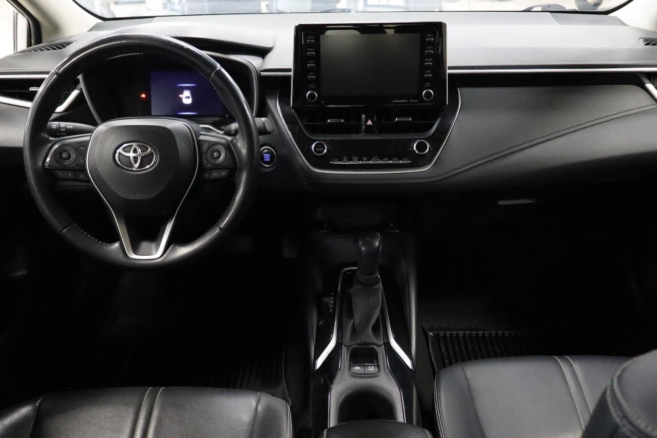 Toyota Corolla Vehicle Full-screen Gallery Image 13