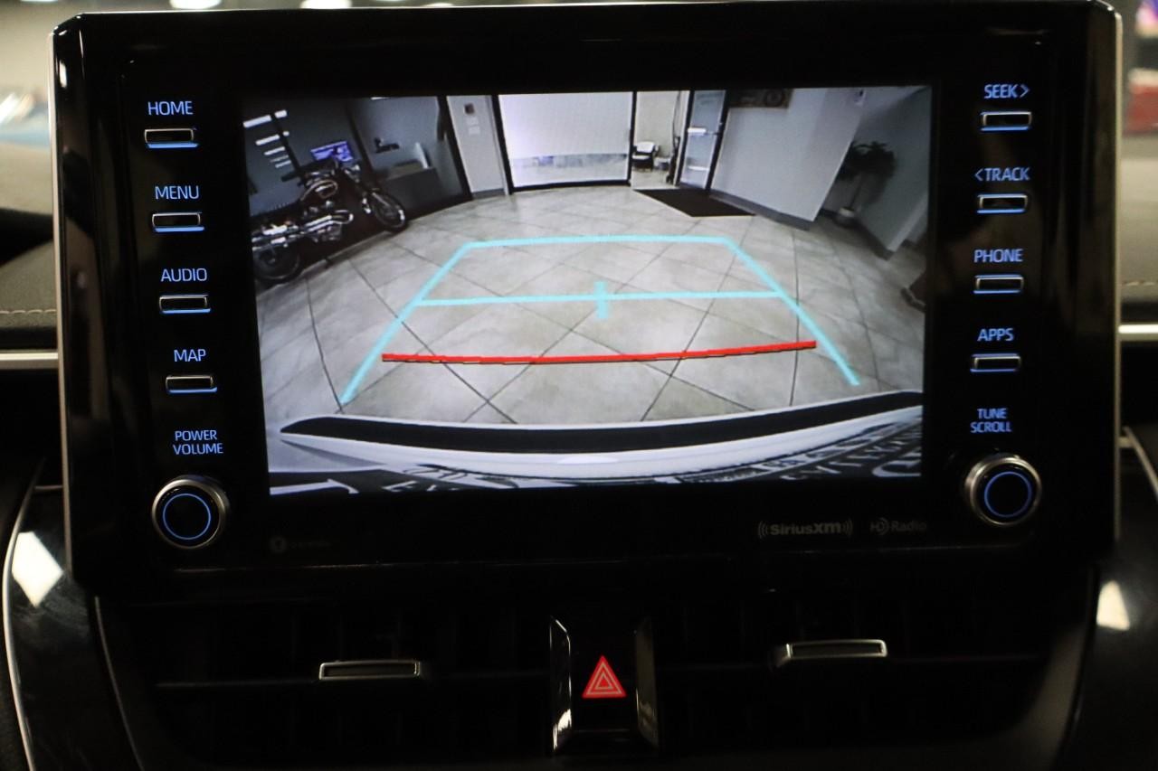 Toyota Corolla Vehicle Full-screen Gallery Image 15