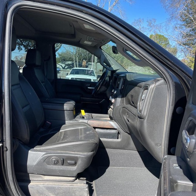 GMC Sierra 2500HD Vehicle Full-screen Gallery Image 9