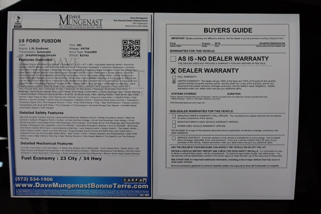 Ford Fusion Vehicle Full-screen Gallery Image 19