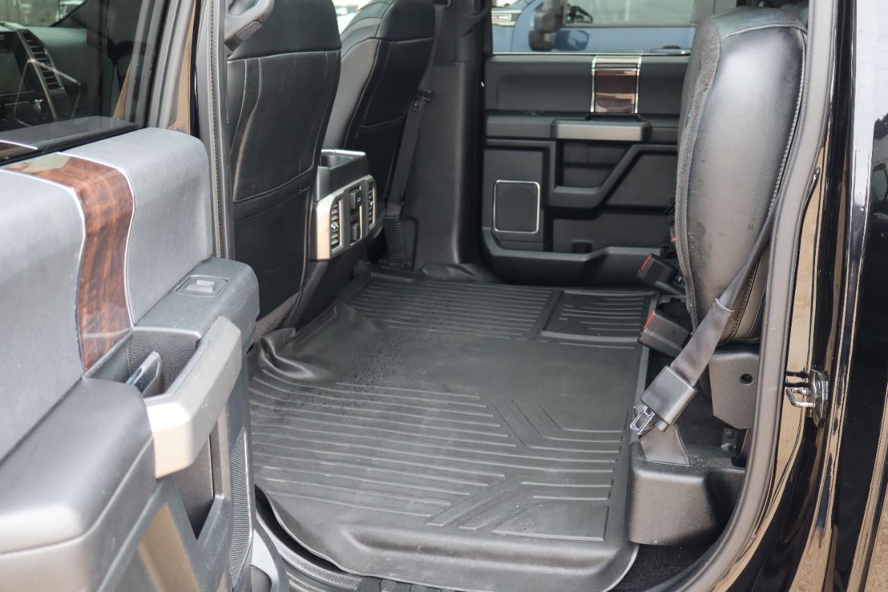 Ford F-150 Vehicle Full-screen Gallery Image 29