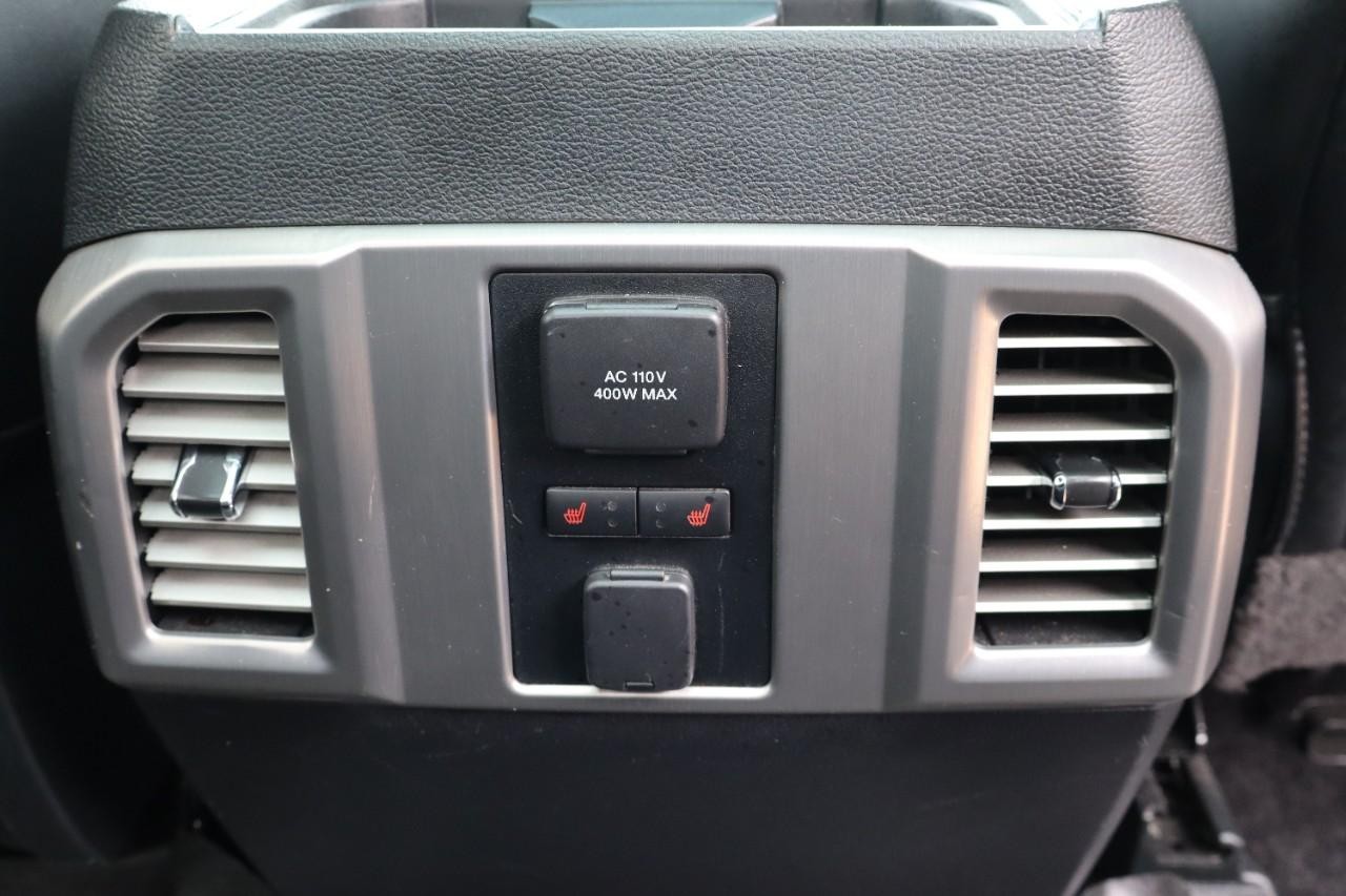 Ford F-150 Vehicle Full-screen Gallery Image 32