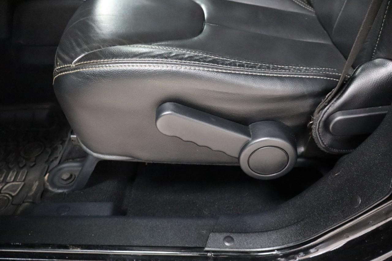 Jeep Wrangler Unlimited Vehicle Full-screen Gallery Image 10