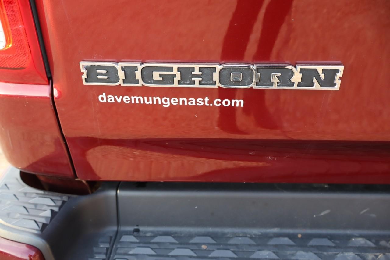 Ram 1500 Vehicle Full-screen Gallery Image 23