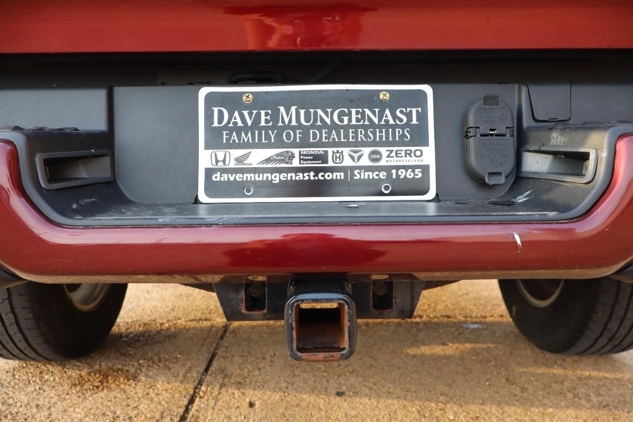 Ram 1500 Vehicle Full-screen Gallery Image 24