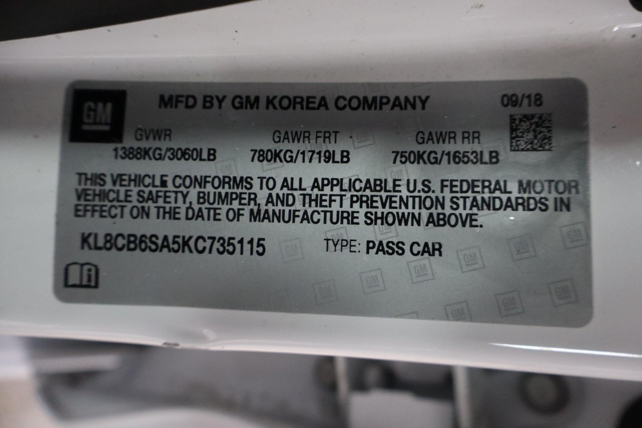 Chevrolet Spark Vehicle Full-screen Gallery Image 20