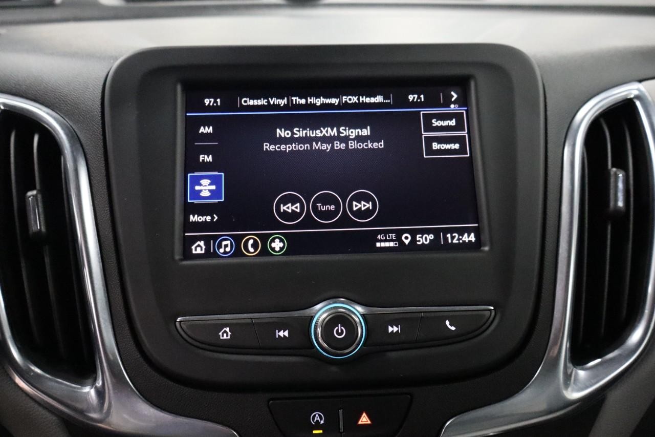 Chevrolet Equinox Vehicle Full-screen Gallery Image 14