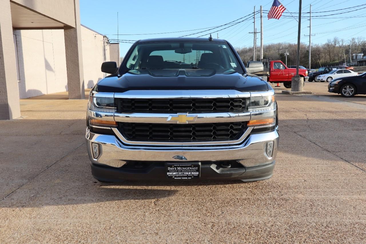 Chevrolet Silverado 1500 Vehicle Full-screen Gallery Image 09