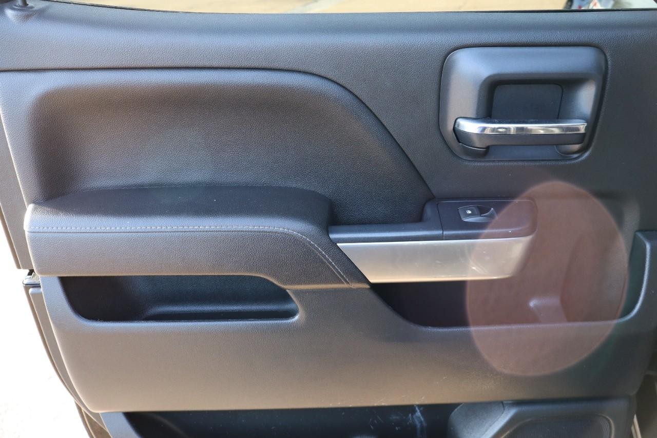 Chevrolet Silverado 1500 Vehicle Full-screen Gallery Image 20