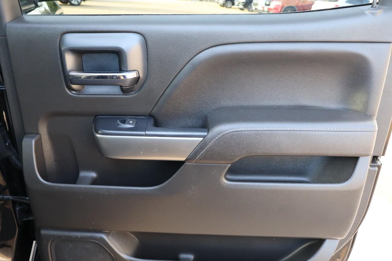 Chevrolet Silverado 1500 Vehicle Full-screen Gallery Image 22