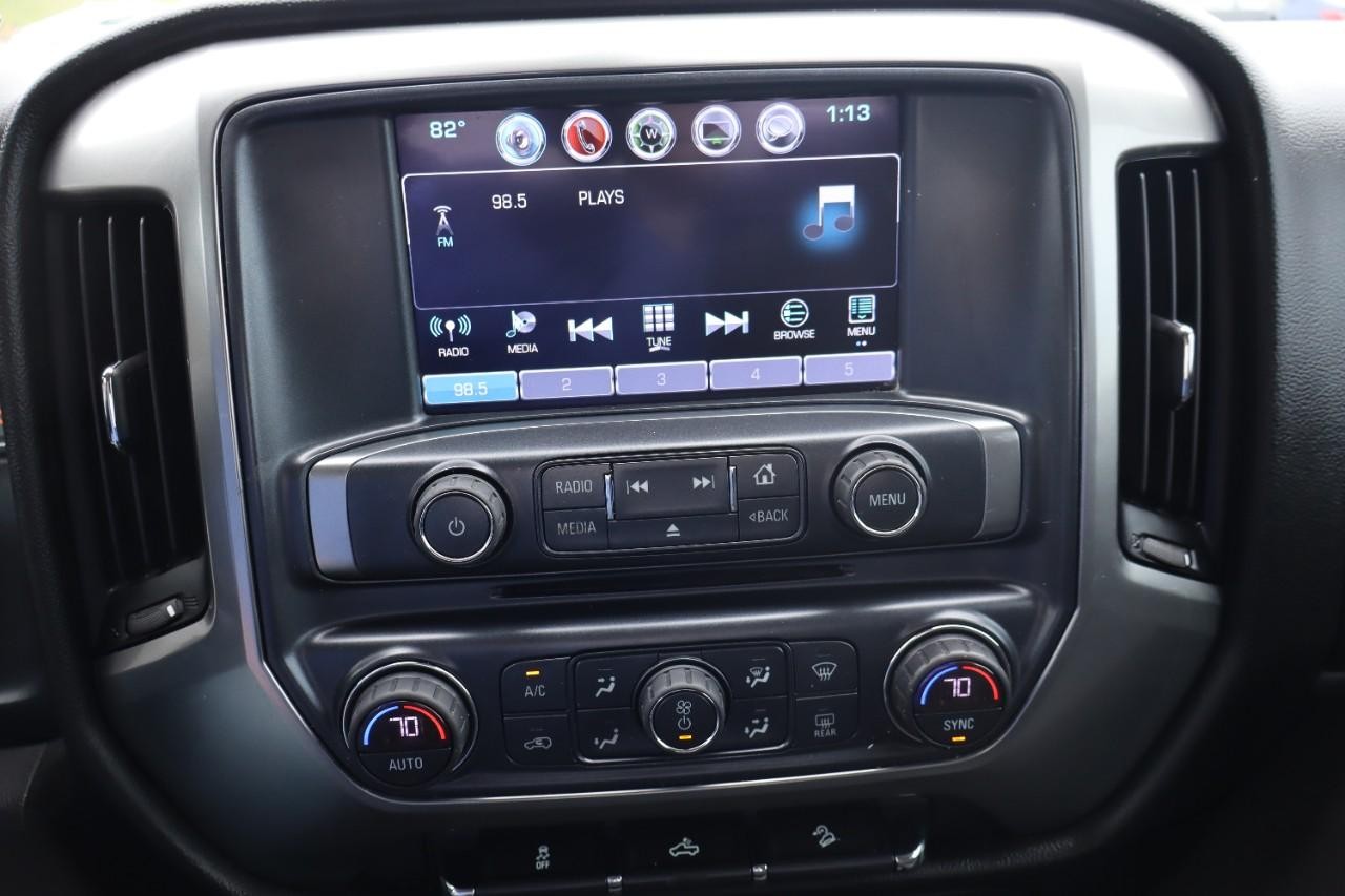 Chevrolet Silverado 1500 Vehicle Full-screen Gallery Image 15