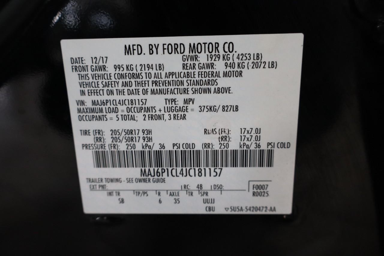 Ford EcoSport Vehicle Full-screen Gallery Image 19