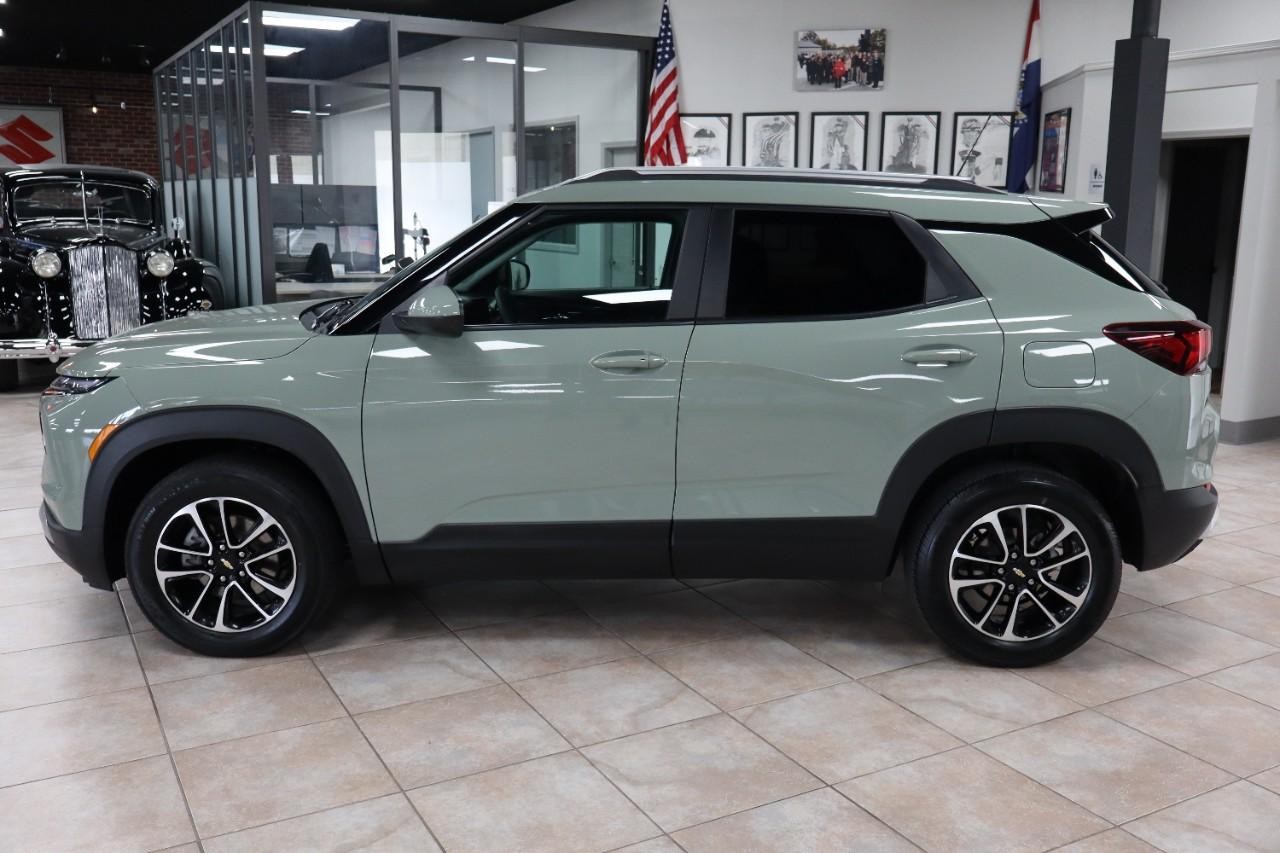 Chevrolet TrailBlazer Vehicle Full-screen Gallery Image 2