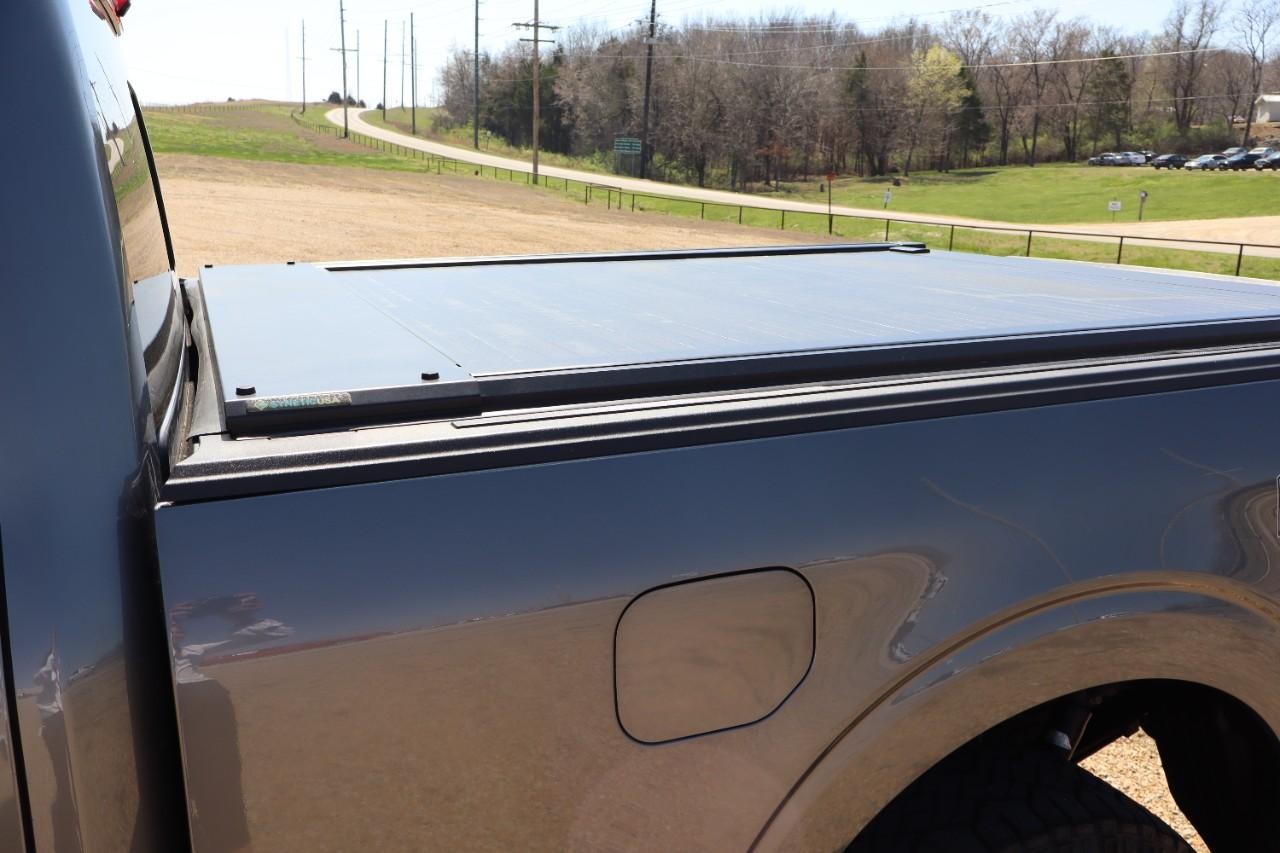 Ford F-150 Vehicle Full-screen Gallery Image 21