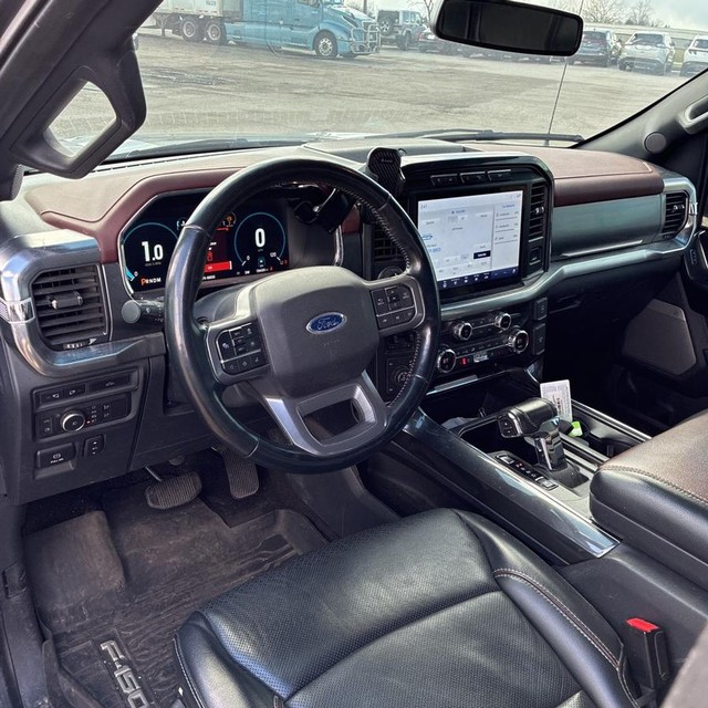 Ford F-150 Vehicle Full-screen Gallery Image 14