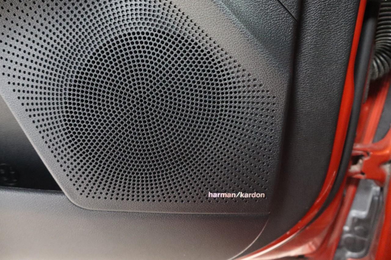 Kia Forte Vehicle Full-screen Gallery Image 12