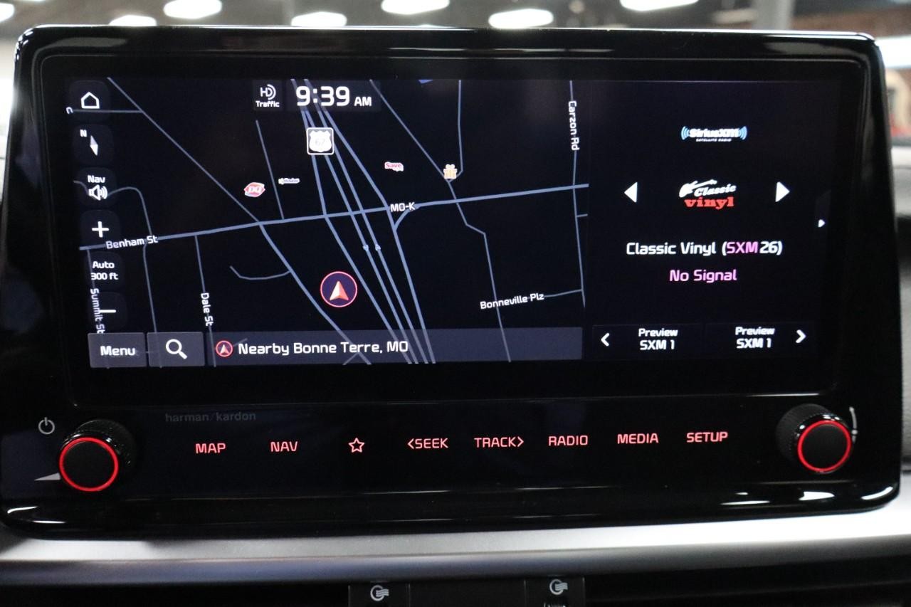 Kia Forte Vehicle Full-screen Gallery Image 17