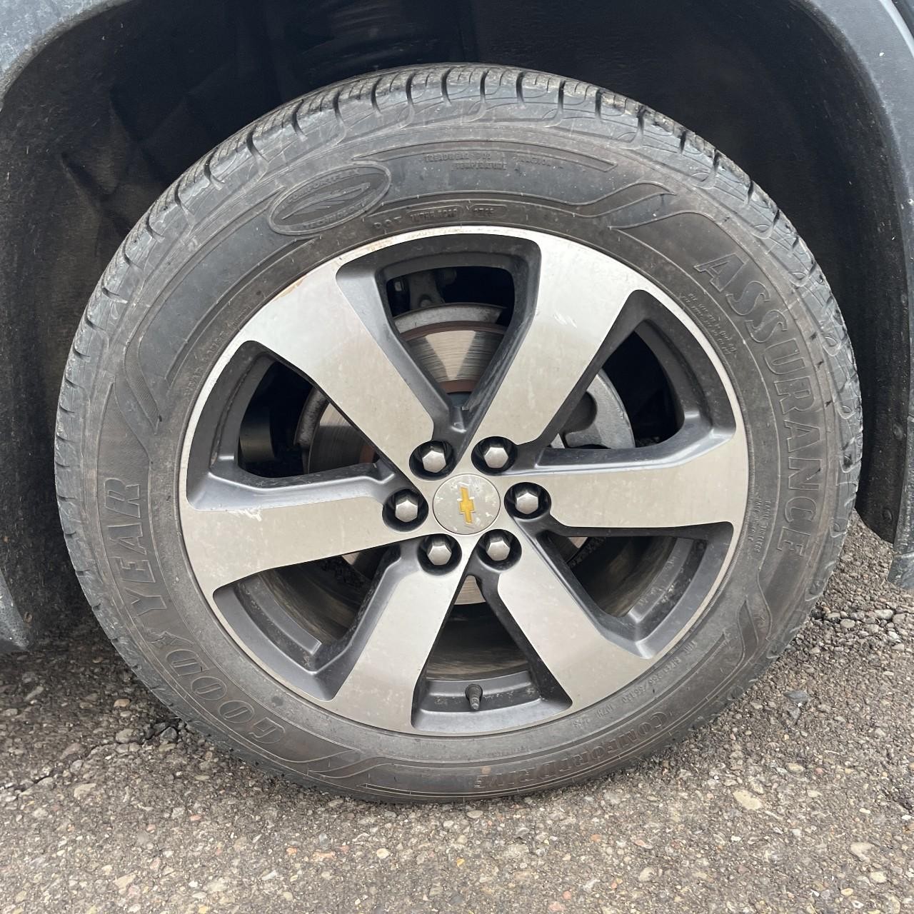 Chevrolet Traverse Vehicle Full-screen Gallery Image 9