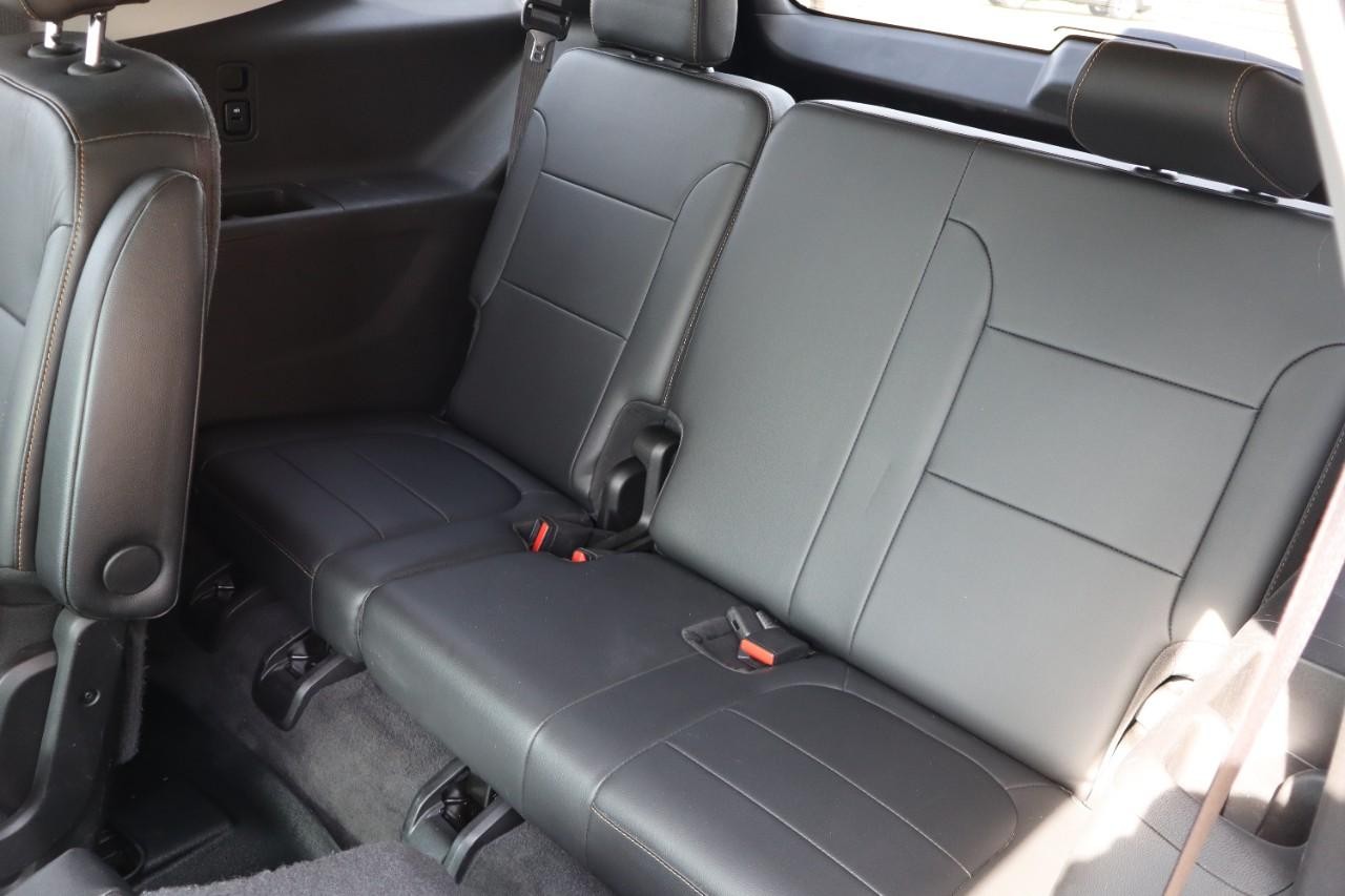 Chevrolet Traverse Vehicle Full-screen Gallery Image 23