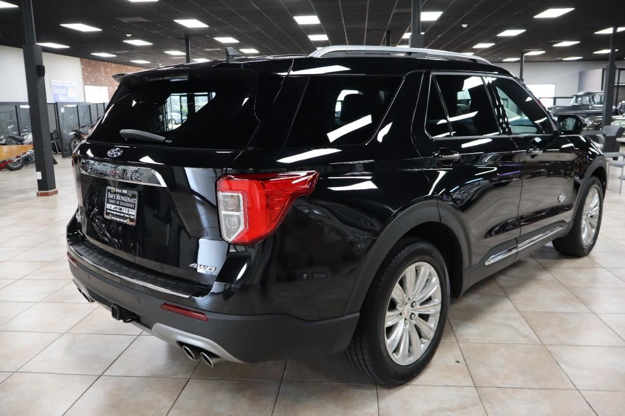 Ford Explorer Vehicle Full-screen Gallery Image 5