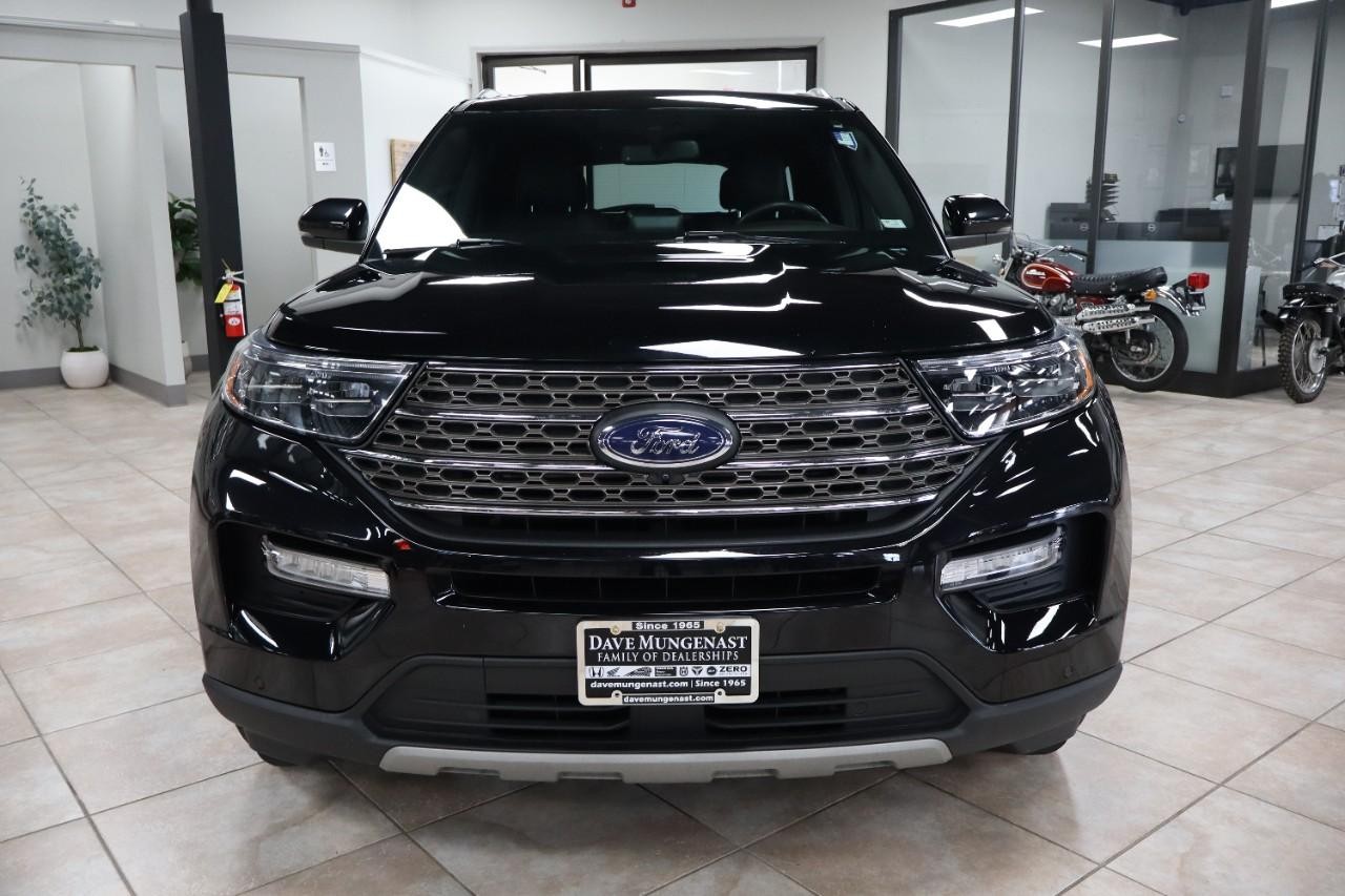 Ford Explorer Vehicle Full-screen Gallery Image 8