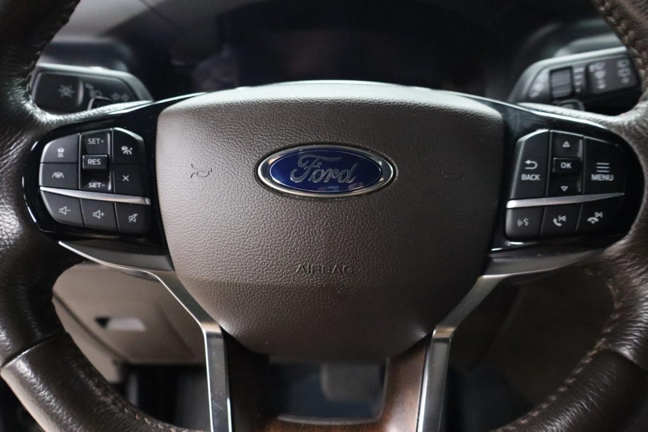 Ford Explorer Vehicle Full-screen Gallery Image 14