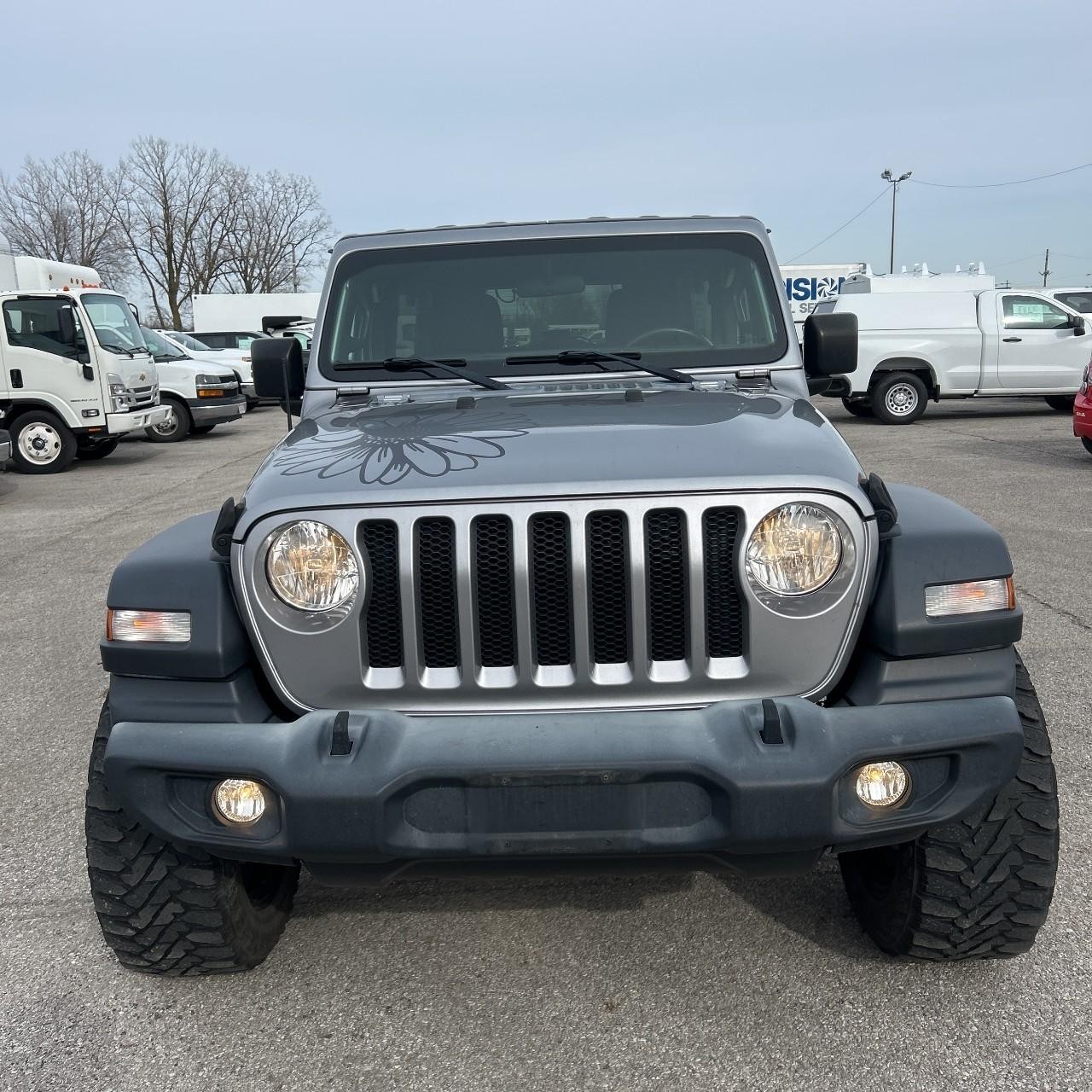 Jeep Wrangler Unlimited Vehicle Full-screen Gallery Image 8